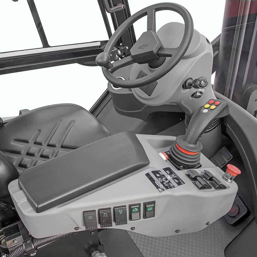 A Serisi 12.0-16.0t Yüksek Kapasiteli Li-İyon Forklift thumbnail 6