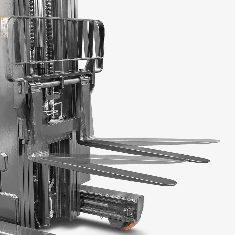 A Serisi Yaya Reach Truck 1.5-1.8t thumbnail 9