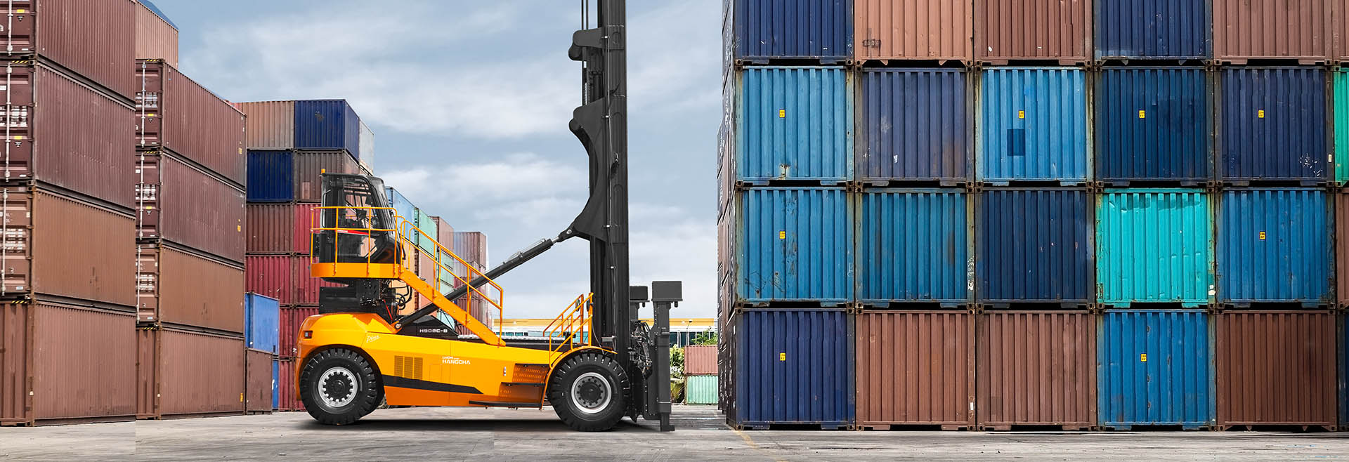 Hangcha XH Serisi Yüksek Voltaj Lityum Boş Konteyner İstifleyici (9.0 Ton)